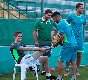 protese-chapecoense-follman