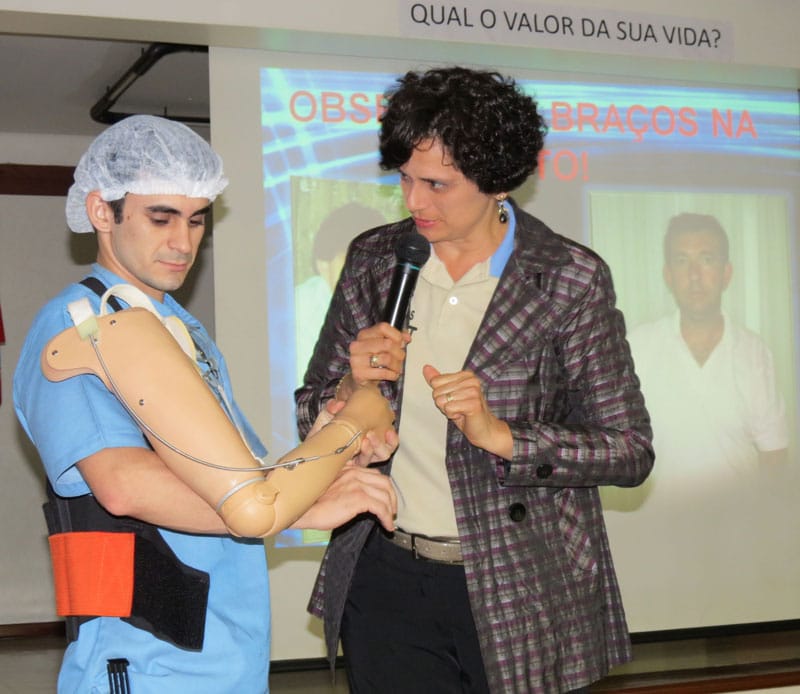 palestra acidente de moto jane peralta trajeto